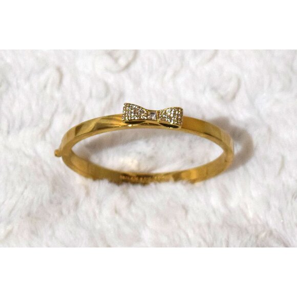 Kate Spade New York "Ready Set Bow" adorned with a bow of pavé crystals - Picture 10 of 14